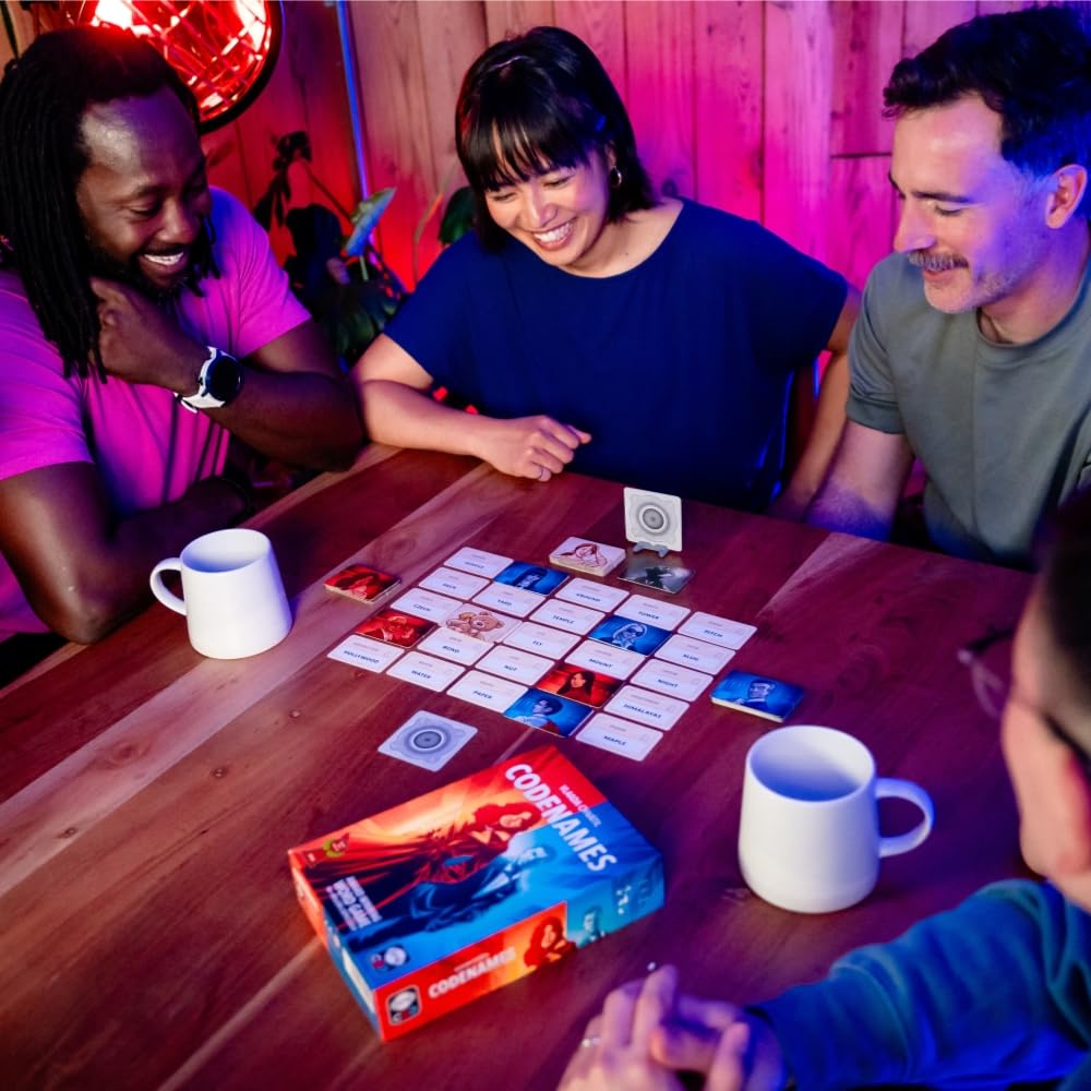 czech-games-codenames-2nd-edition-brettspiel-wortspiel-teams image 4
