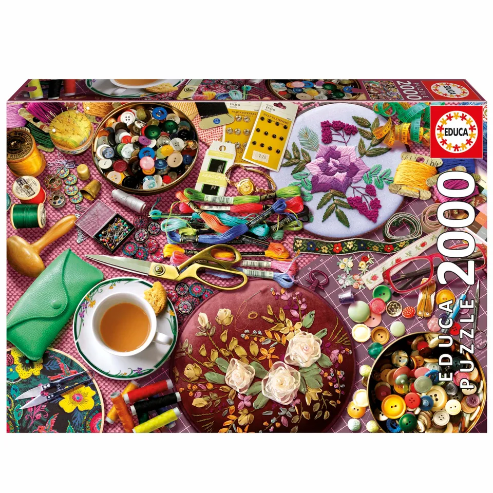 educa-20263-der-n-htisch-puzzle-2000-teile-96x68-cm-ab-14-j image 1