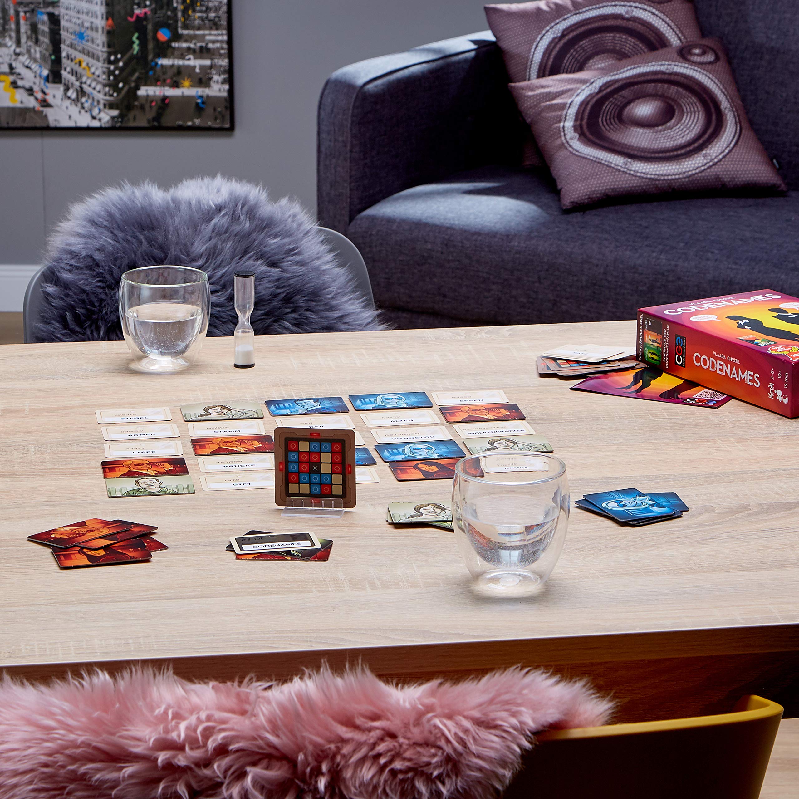 czech-games-codenames-original-familienspiel-bunt-ab-10-jahren image 3